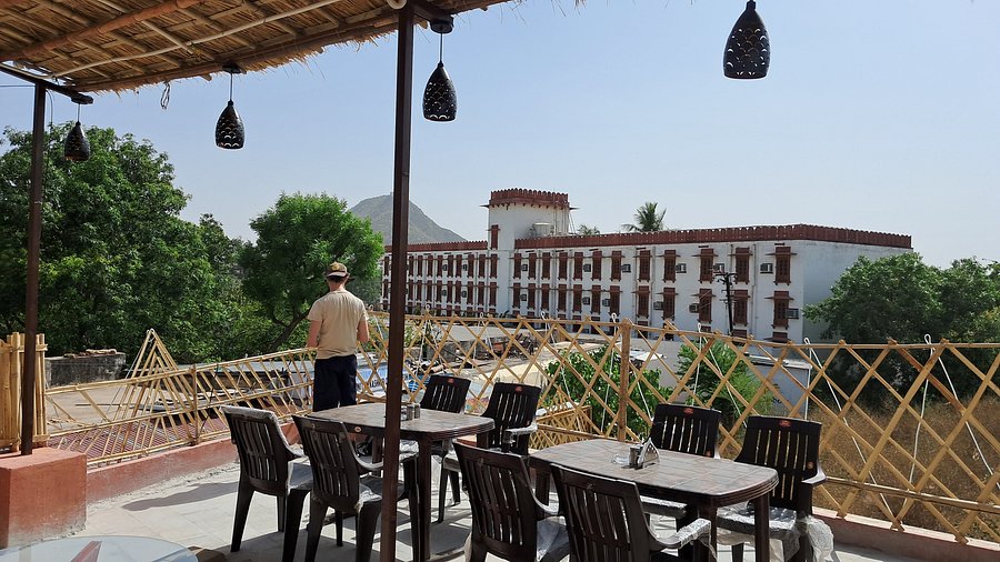 Amigo Mango Garden Restaurant